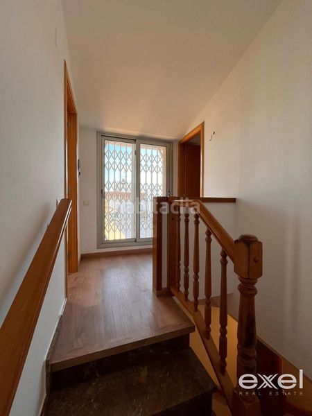 Foto c3eb6217-7c2f-4b57-b9ee-21acc06172fa. Ático  dúplex de 4 habitaciones con terraza y parking en sant boi en Sant Boi de Llobregat