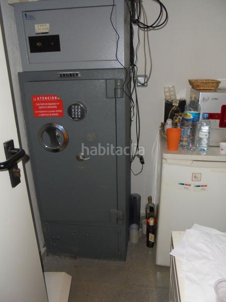 Foto d16f4155-e619-43c5-9416-a12087e14d94. Local comercial a Avenida de Valencia - Avenida de Casalduch Castellón de la Plana