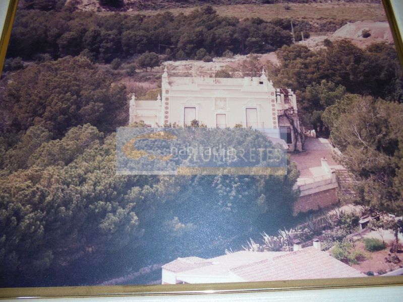 Foto 4d079334-d43f-4f31-a224-d2449935ba41. Chalet mit parking in Ciutat del Transport - La Salera Castellón de la Plana