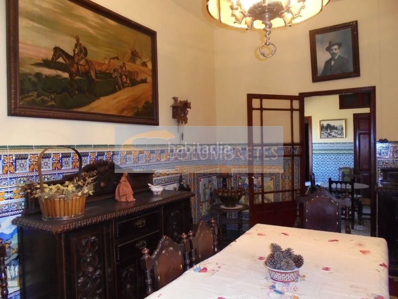 Foto a83e01eb-8878-4d6b-b3ac-4474ec0d8b78. Chalet mit parking in Ciutat del Transport - La Salera Castellón de la Plana