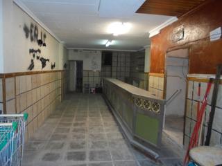Geschäftsraum in Carrer de l'Alcalde Tàrrega