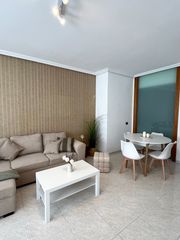 Lloguer Apartament  Plaça del bisbe pont i gol