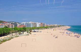 Terreny residencial  Carrer de sant jaume. Solar para 20 viviendas. posible permuta. cerca de la playa