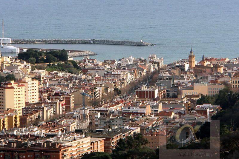 Foto 042370d8-16fa-40d0-87fc-8ef67e26457e. Wohngrundstück in Zona alta Arenys de Mar