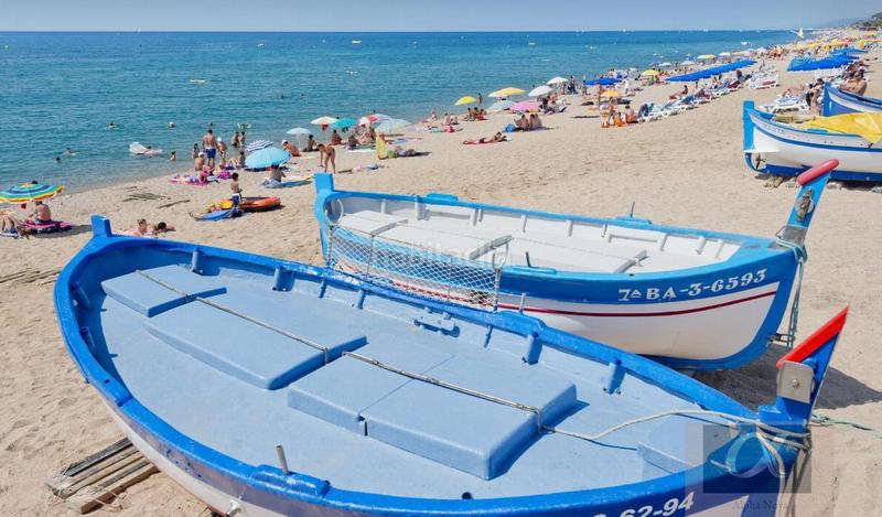 Foto 7b647dbe-22a2-4316-883f-dc05a3ca49f5. Terreno residenziale in Centre Pineda de Mar