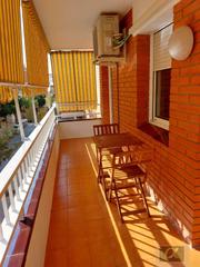 Etagenwohnung  Independencia. Badalonapiso