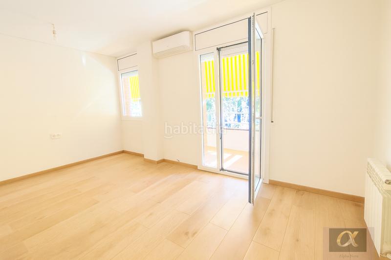 Foto 9e7a6bd6-9af4-4548-93d1-110f9a0920f6. Pis amb calefacció a Bufalà Badalona