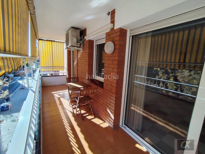 Foto d181903d-35c3-4b32-b483-90a6e1aca7a3. Pis amb calefacció a Bufalà Badalona