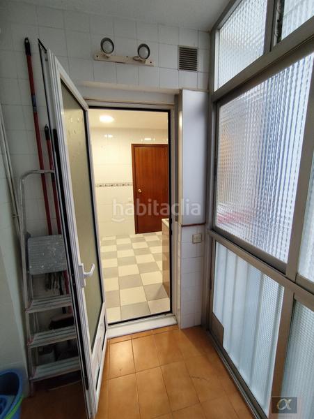 Foto e8440903-6172-4d5f-945a-afd9fbf0149a. Pis amb calefacció a Bufalà Badalona