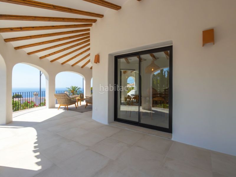 Foto 00ac8b7c-43da-40ca-ace0-1b783719b0ed. Casa amb calefacció aparcament piscina a La Granadella - Costa Nova Xàbia