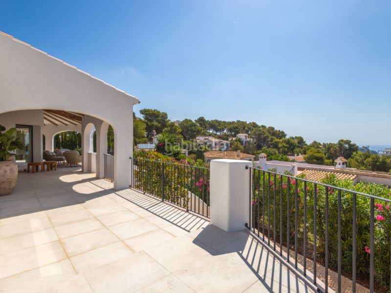 Foto 079cf615-9a3d-4b9e-a07d-b03b31ff4355. Casa amb calefacció aparcament piscina a La Granadella - Costa Nova Xàbia