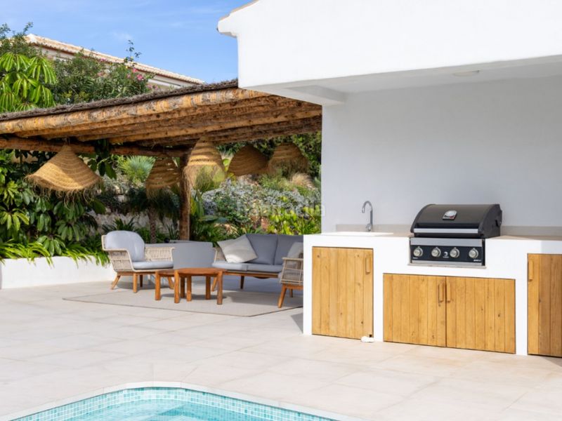 Foto 6b6ed27a-54ff-405f-a58b-7128ad664433. Casa amb calefacció aparcament piscina a La Granadella - Costa Nova Xàbia