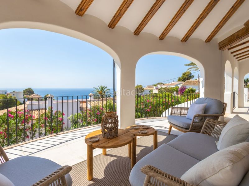 Foto cf35dc3d-b66e-43e1-9511-f6dba0e2ca94. Casa amb calefacció aparcament piscina a La Granadella - Costa Nova Xàbia