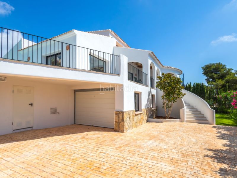 Foto dab2690c-cc3b-4e3e-87ca-07d713eb3117. Casa amb calefacció aparcament piscina a La Granadella - Costa Nova Xàbia