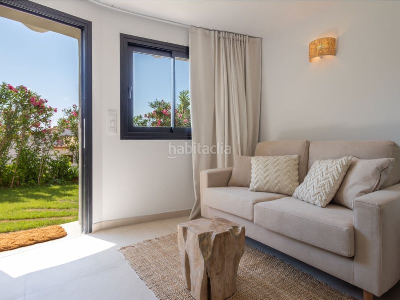 Foto f4a944d4-fce3-434a-9dc3-a2e2de1ecc32. Casa amb calefacció aparcament piscina a La Granadella - Costa Nova Xàbia