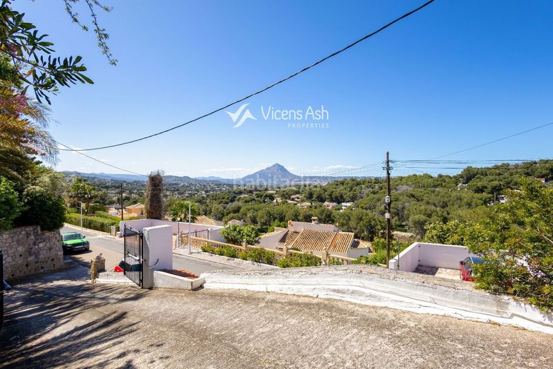 Foto b8813b82-8d1a-4c2f-b320-669269c03f51. Casa amb calefacció aparcament piscina a La Granadella - Costa Nova Xàbia