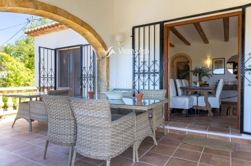 Foto f58f2543-57e7-464e-8cf8-4754bc13e690. Casa amb calefacció aparcament piscina a La Granadella - Costa Nova Xàbia