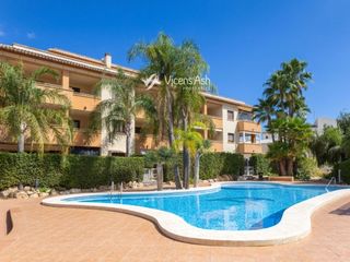 Pis  Cannes. Precioso apartamento en planta baja en venta