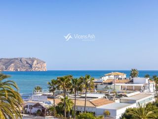 Pis  Avenida de la llibertat, 36. Apartamento en venta en primera línea de playa playa arenal, jáv