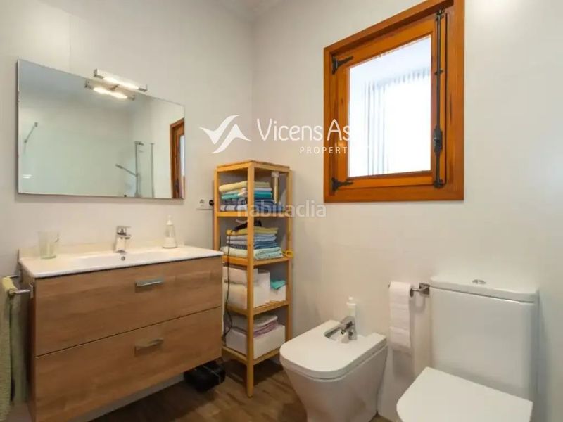 Foto 443b31bd-75bd-4d39-9057-43f1c5646c1a. Casa amb aparcament piscina a Centro Ciudad Xàbia