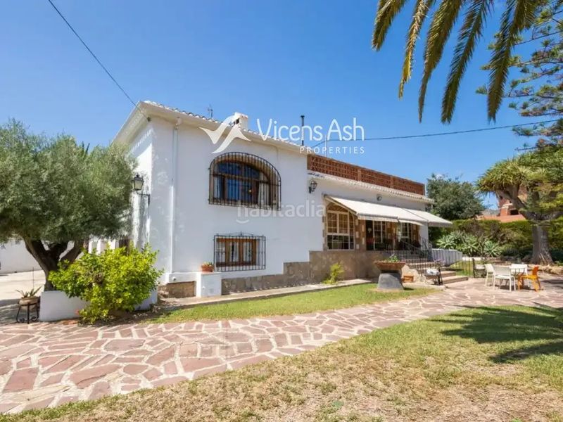 Foto b3beac37-ffed-4648-aac7-68a5074729bb. Casa amb aparcament piscina a Centro Ciudad Xàbia