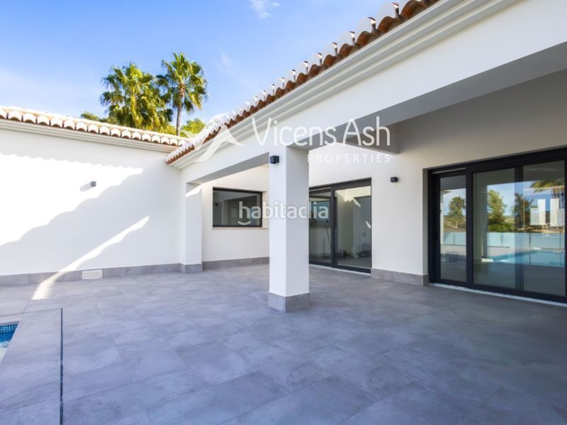 Foto bafd3e13-0f2b-43ce-a595-35b6d47b11f2. Casa amb piscina a Partida Comunes-Adsubia Xàbia