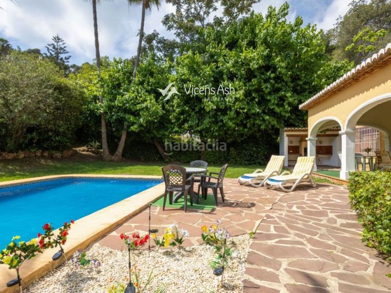 Foto 8f549fa4-7c4d-4b63-b2b3-1d46b232e2b7. Casa amb aparcament piscina a Cap Martí - El Tossalet - Pinomar Xàbia