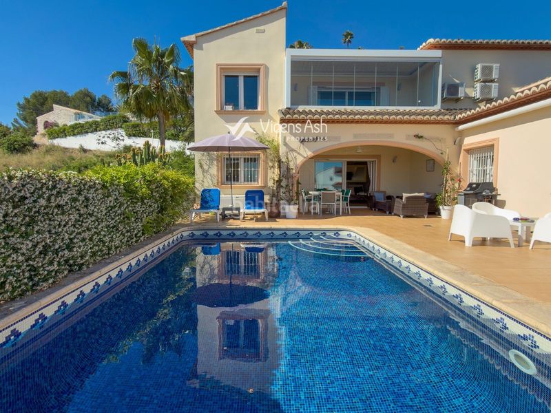 Foto 5be9d0c4-483d-461c-9f34-0f5e9a6ef5a8. Casa amb calefacció aparcament piscina a Cap Martí - El Tossalet - Pinomar Xàbia