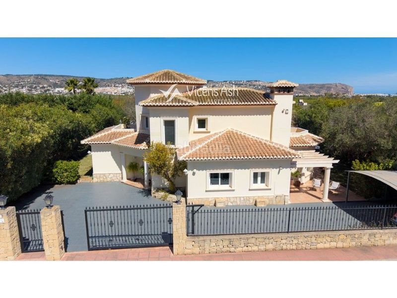 Foto 0c7d26c9-3753-4bfd-9251-52255ba44c35. Casa amb piscina a Partida Comunes-Adsubia Xàbia