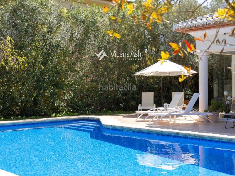 Foto bb846650-c88d-44d8-bef2-69899f145ab4. Casa amb piscina a Partida Comunes-Adsubia Xàbia