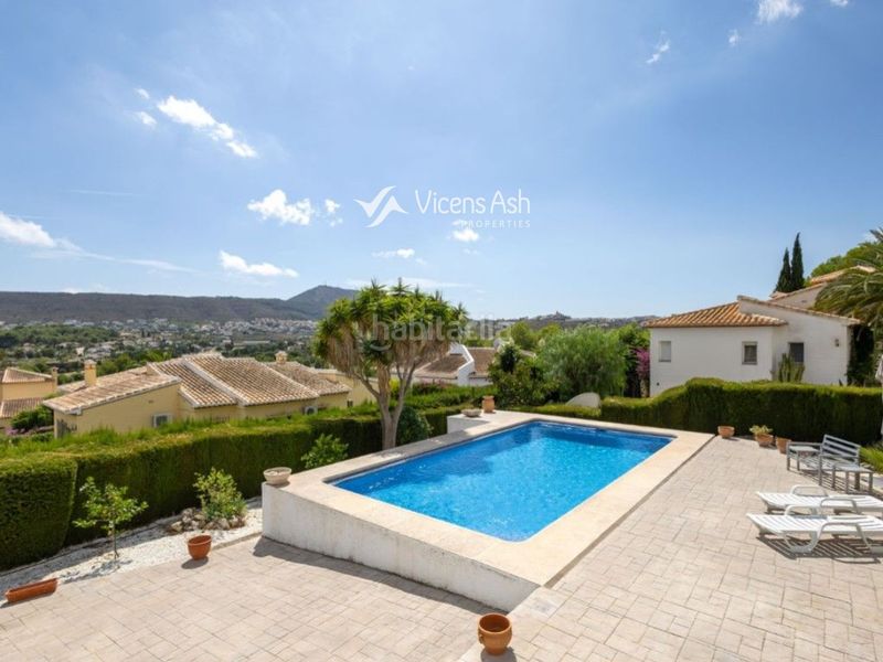 Foto 50e7751b-48a0-4d54-a595-cd286fb435e0. Casa amb aparcament piscina a Partida Comunes-Adsubia Xàbia