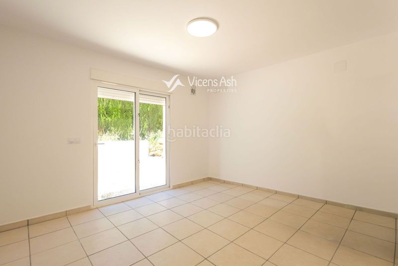 Foto e8ea313d-8632-47b8-b924-112f58bc647c. Casa amb calefacció aparcament piscina a Montgó - Ermita Xàbia