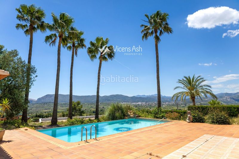 Foto f51ed02b-8d98-4d00-bb82-60d20ad94db3. Casa amb calefacció aparcament piscina a Montgó - Ermita Xàbia