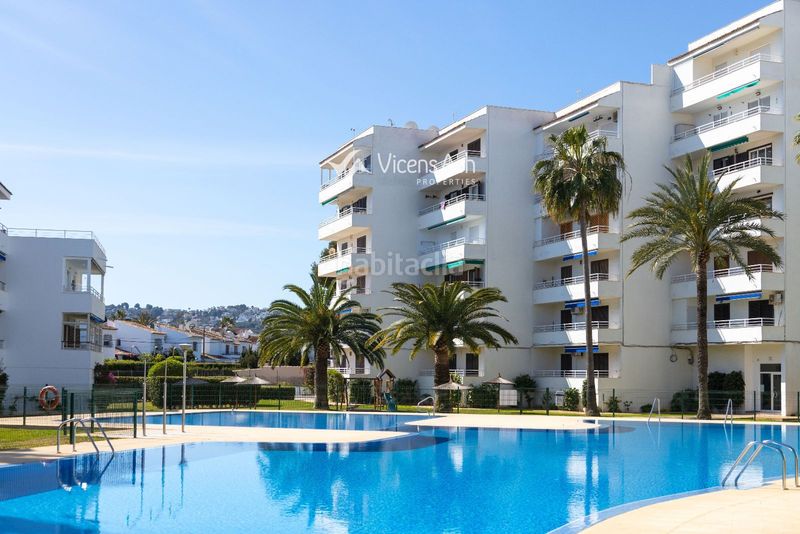 Foto f982e081-74f2-42b1-a739-3dc4cd2b64e2. Apartament amb piscina a Montañar-El Arenal Xàbia