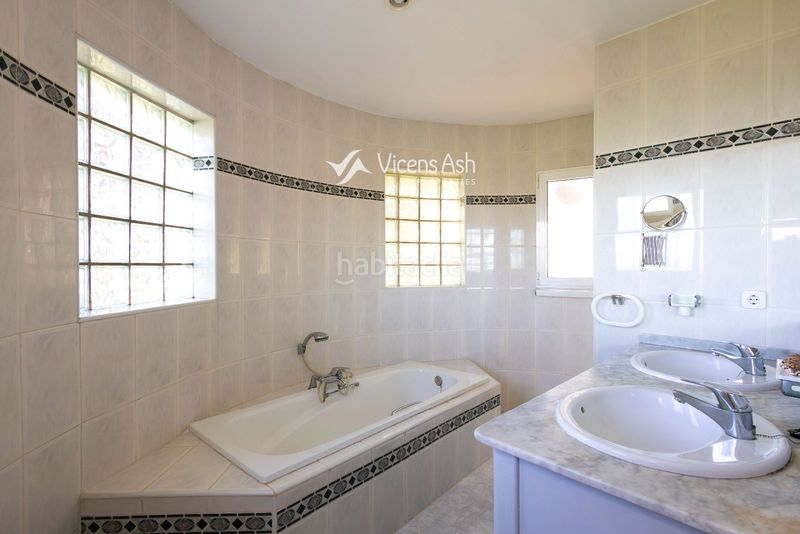 Foto 9b6256cd-0098-4fb4-968c-e47c63371e2d. Casa amb calefacció aparcament piscina a La Sella Pedreguer