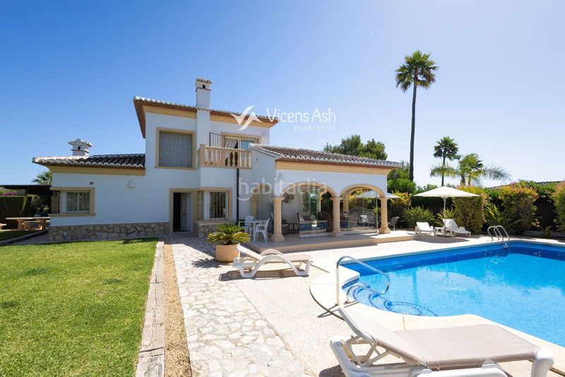 Foto 02fd4937-cfb5-4fbe-b734-5b5de4650c07. Casa amb calefacció aparcament piscina a Partida Comunes-Adsubia Xàbia