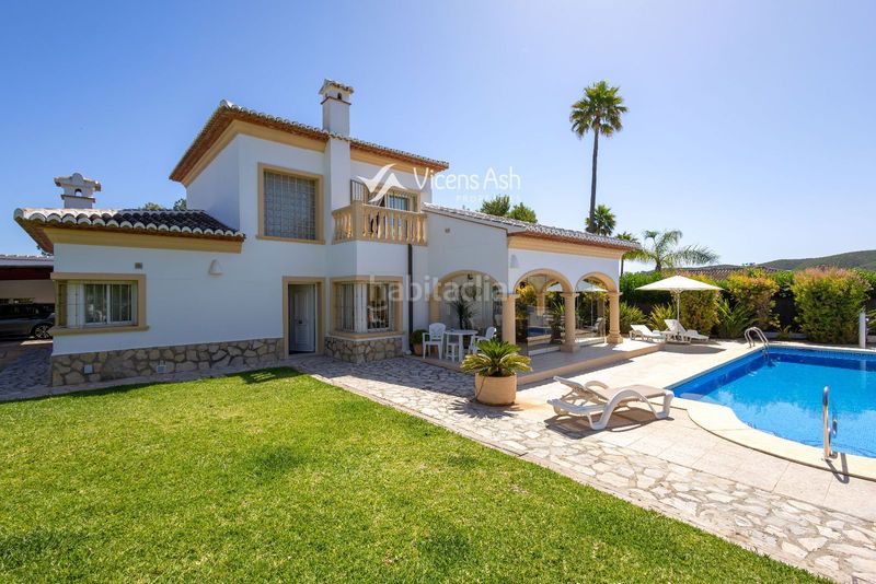 Foto a967c079-b641-457f-a910-db247cbd70f2. Casa amb calefacció aparcament piscina a Partida Comunes-Adsubia Xàbia