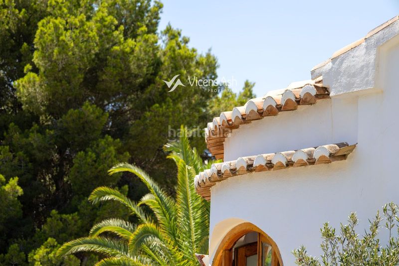 Foto 4cbed25e-e2bc-4e2c-a019-6170d6a6ec1a. Casa amb calefacció aparcament piscina a Els Calistros - L´Assagador Poble Nou de Benitatxell (el)