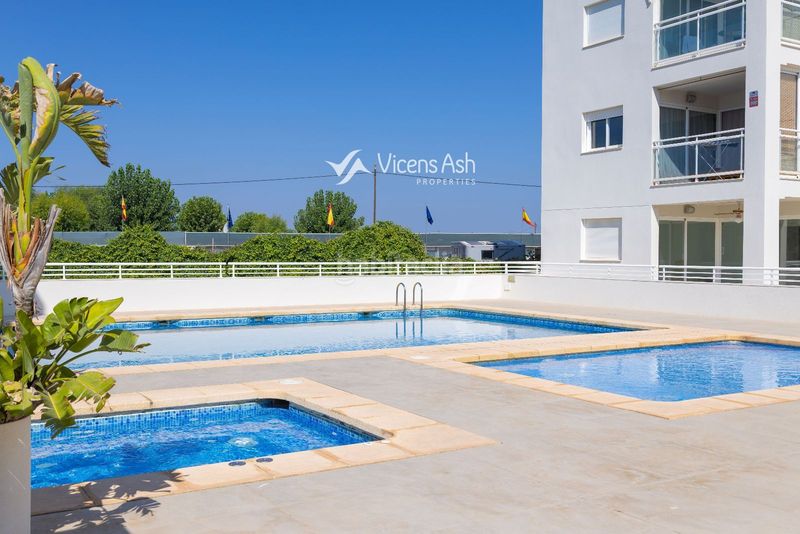 Foto 6eca5ab9-9f02-444e-bb4c-a16565049086. Casa a schiera con riscaldamento parcheggio piscina in Xàbia