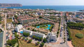 Reihenhaus  Bruselas. Moderno adosado a la venta cerca de la playa en javea.
