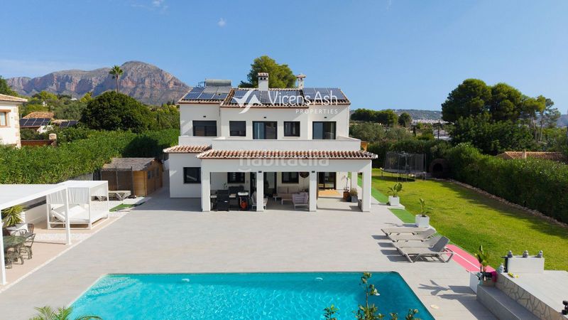 Foto d485159c-051b-45dc-baf8-d073f93167b1. Casa amb piscina a Partida Comunes-Adsubia Xàbia