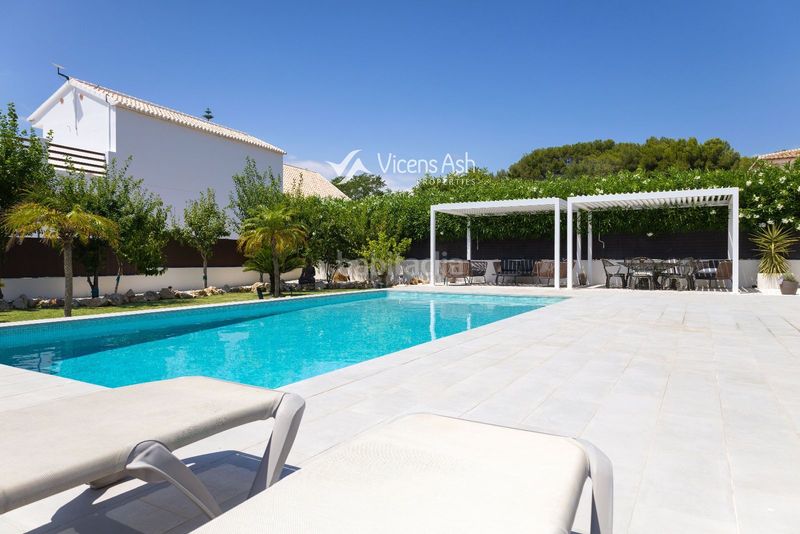 Foto dd4f954d-996b-4283-8172-921a15ab7ff1. Casa amb piscina a Partida Comunes-Adsubia Xàbia