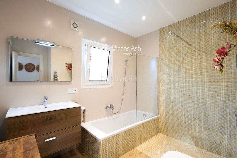 Foto 91bd575c-ba0e-4a42-8254-cc62383f7c6c. Casa amb calefacció aparcament piscina a Cap Martí - El Tossalet - Pinomar Xàbia