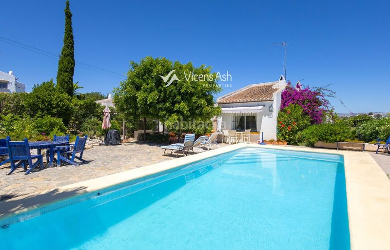 Foto ce89660d-5c6f-4a41-a12d-54b18f046317. Casa amb aparcament piscina a Cap Martí - El Tossalet - Pinomar Xàbia