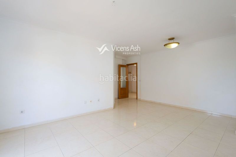 Foto 2eb9e22a-ed51-48a0-a051-a00397c7163b. Apartament amb aparcament a Centro Ciudad Xàbia
