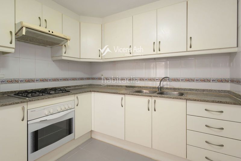 Foto 99c6952e-65aa-4eb8-a80c-2d6b75ad1668. Apartament amb aparcament a Centro Ciudad Xàbia
