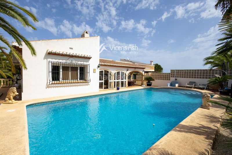 Foto 4bb9d79e-c05f-40f7-9098-da5fa45afbcc. Casa amb calefacció aparcament piscina a Cap Martí - El Tossalet - Pinomar Xàbia