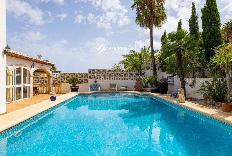 Foto 7c0a16e7-3dea-4351-b967-4b4022527c7b. Casa amb calefacció aparcament piscina a Cap Martí - El Tossalet - Pinomar Xàbia