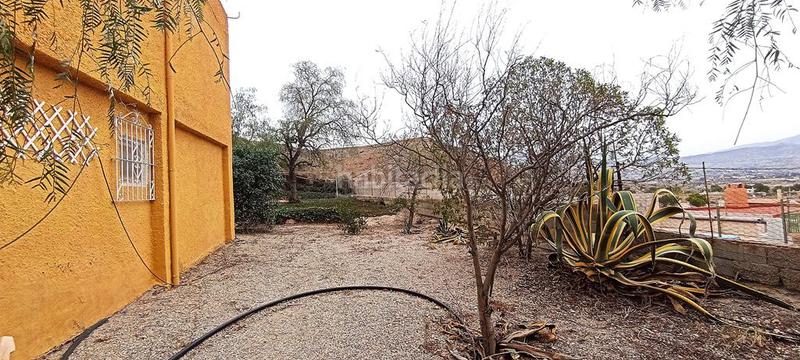 Foto dbeef68d-0161-4863-9f0a-9870a756c96b. Chalet con piscina in Fontcalent Alicante