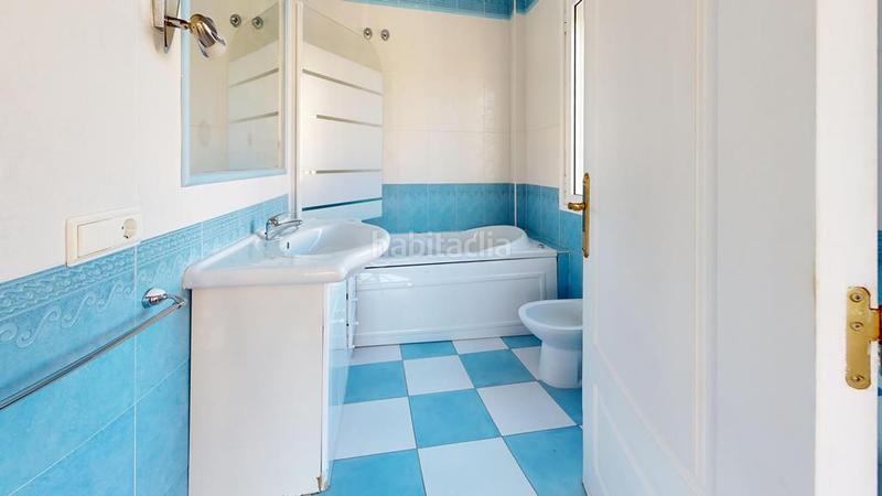 Foto 27136780-3c85-4ddb-9b24-2639bfb7b533. Chalet avec chauffage parking piscine dans Pueblo Acantilado-Lanuza Campello (el)